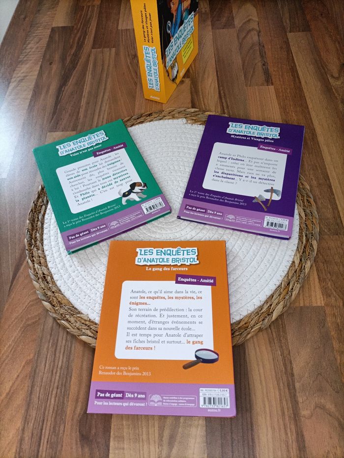 Lot coffret 3 livres Les Enquêtes d'Anatole bristol - Le plus grand détective de la cour de récré - photo numéro 6