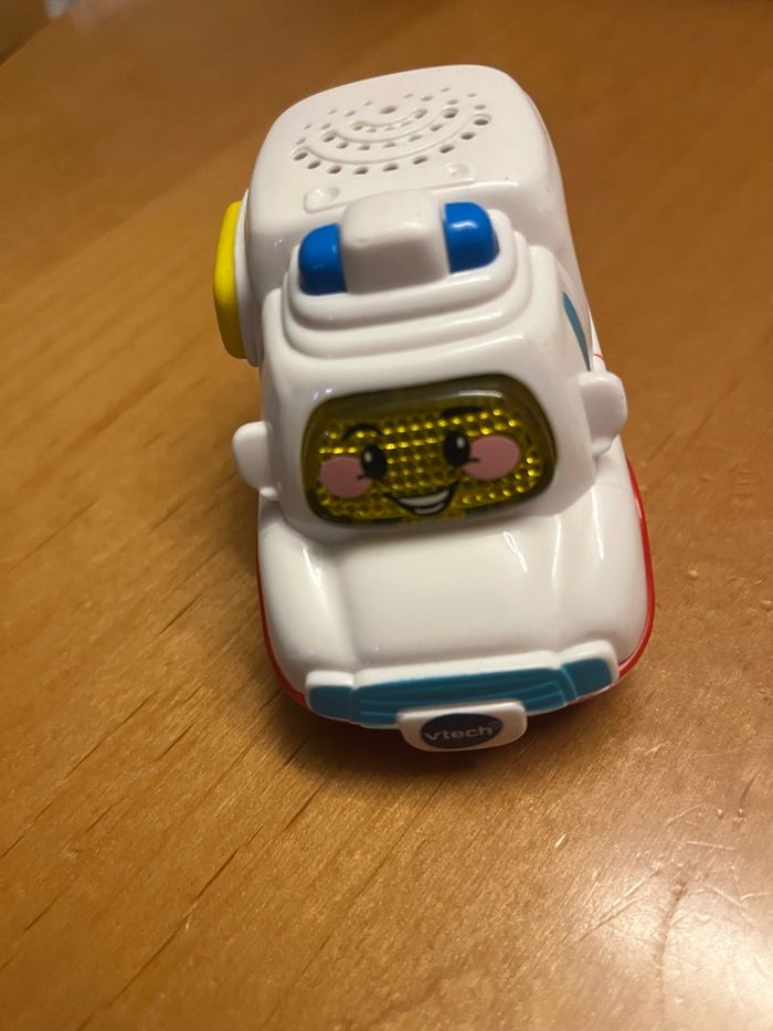 Tut tut bolide - photo numéro 2