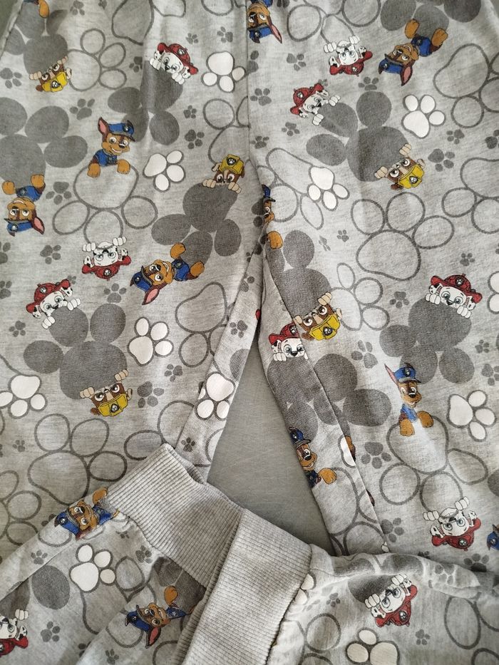 Bas de jogging ou pyjama - photo numéro 2