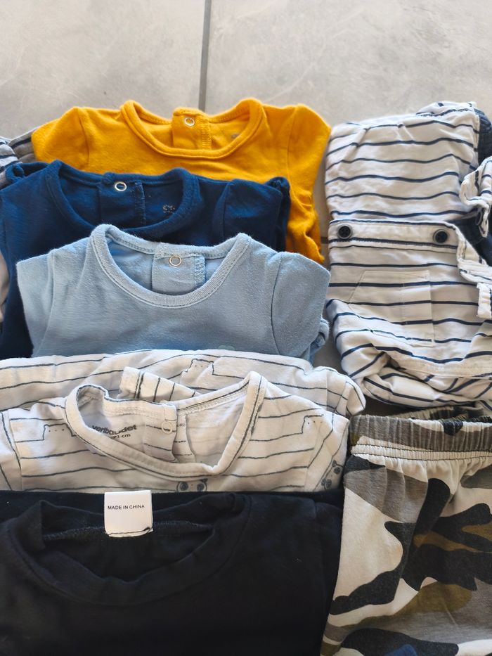 Lot vêtements 9 mois - photo numéro 5