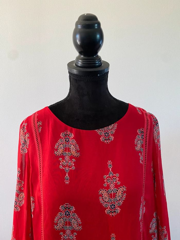 Robe Burton rouge taille 38 - photo numéro 2