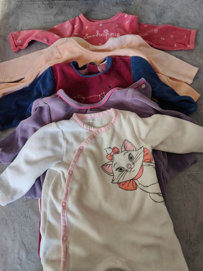 Gigoteuse et pijama - photo numéro 2