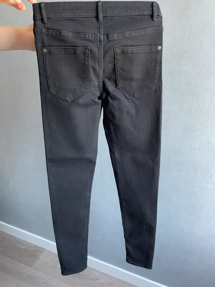 Jean super skinny noir taille 36 neuf - photo numéro 2