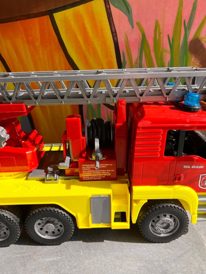 Camion pompier Bruder - photo numéro 1