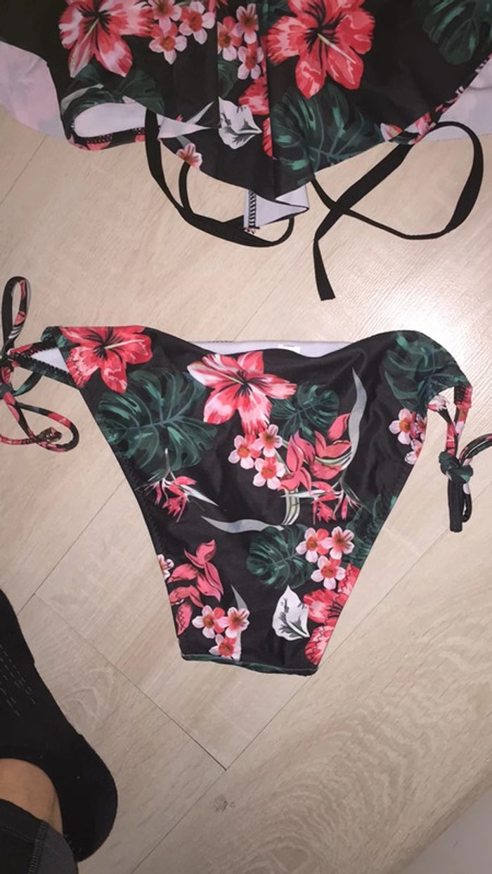Maillot de bains bikini 2 pièces - photo numéro 8