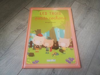 Livre les 3 petits cochons neuf