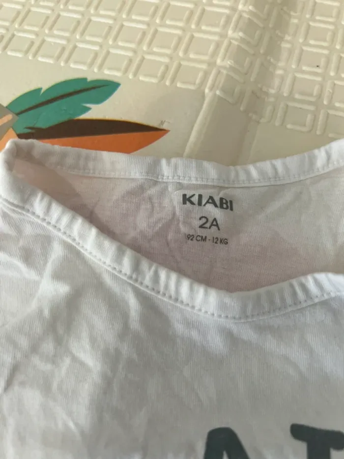 Lot de t-shirts Kiabi taille 2 ans (92 cm) en très bon état. - photo numéro 7
