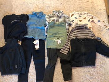 Lot pantalons et haut 2 ans