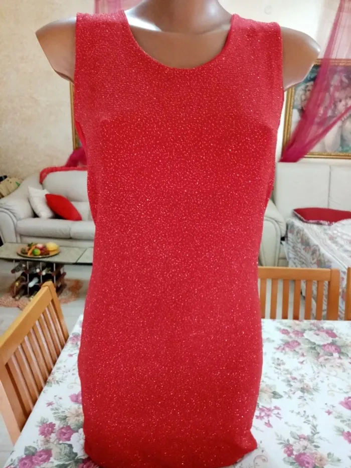 Vestitino rosso paillettes