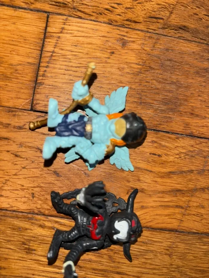 Lots de 3 figurine digimon vintage - photo numéro 2