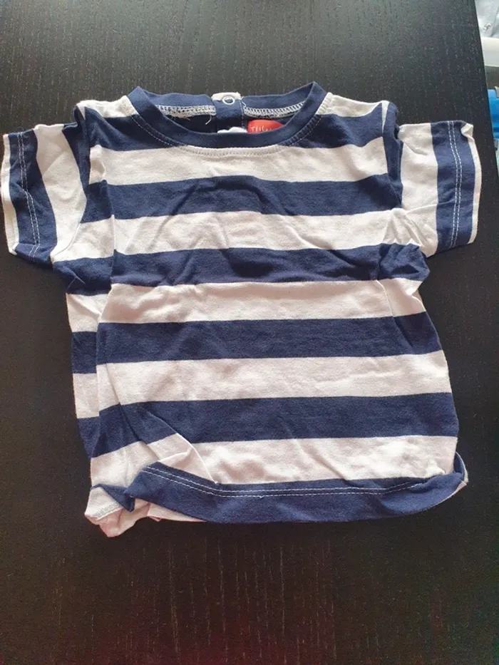 T-shirts taille 18 mois - photo numéro 9