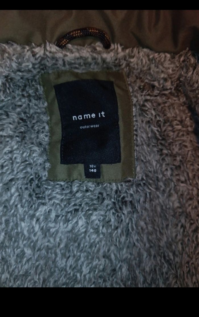 Manteau garçon  10ans mais peut convenir a 11ans - photo numéro 3