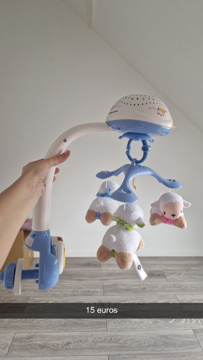 Mobile musical mouton