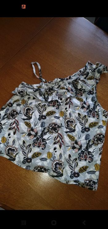 Top fleurie taille m