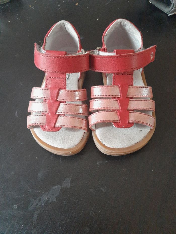 Sandales filles taille 20