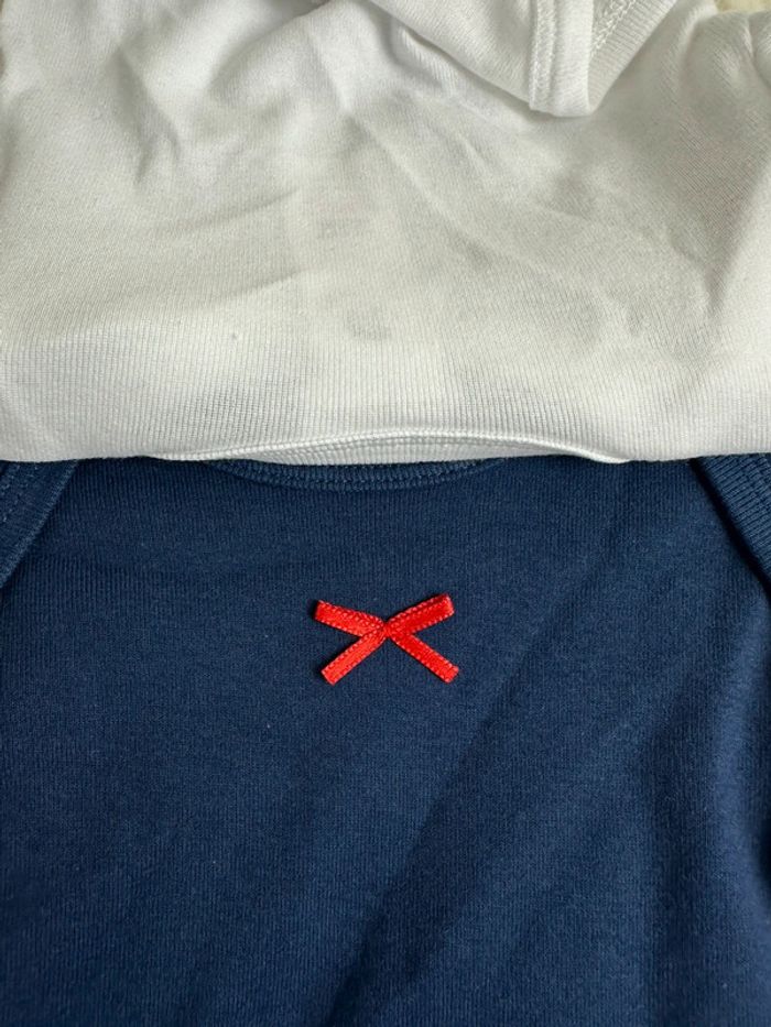 Lot de 3 bodies Absorba taille 6 mois - photo numéro 4