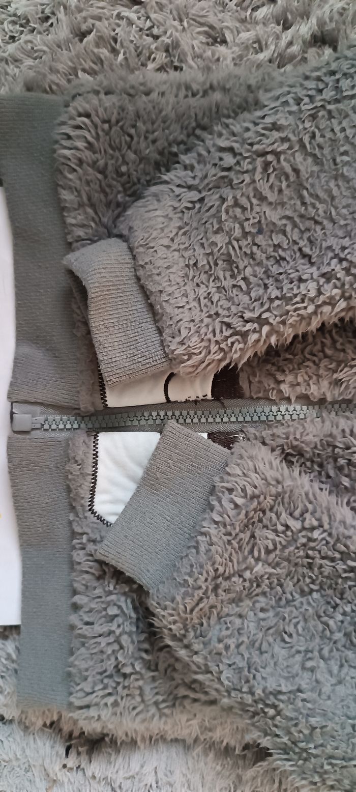 Gilet zippé 23 mois - photo numéro 4