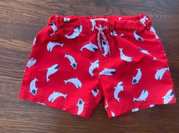 Maillot de bain T. 2-3 ans 98 cm