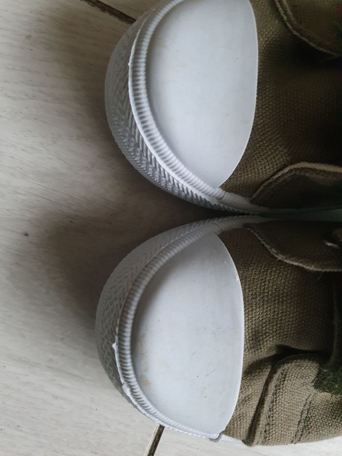 Chaussure t.25 - photo numéro 4