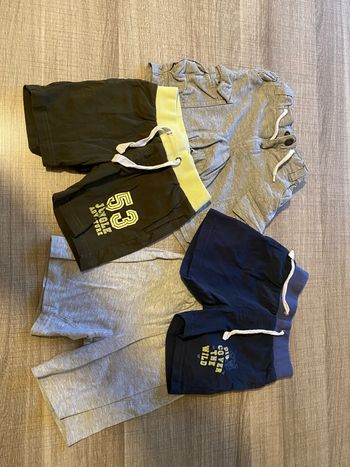 Lot shorts 3 ans