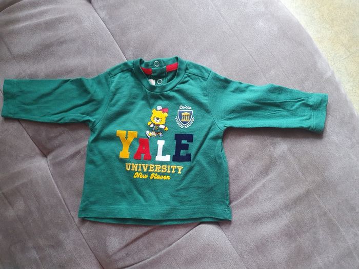 T-shirt yale university