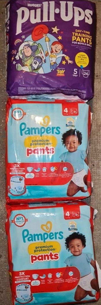 3 paquets de couches taille 4 et 5