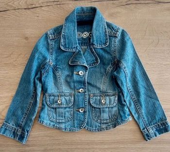 Lot de vêtements en 4 ans