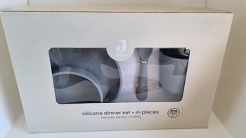 Coffret repas complet en silicone alimentaire 4 pièces - modèle Storm Grey - dès 4 mois - Jollein neuf