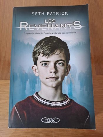 Livre "Les Revenants " Seth Patrick