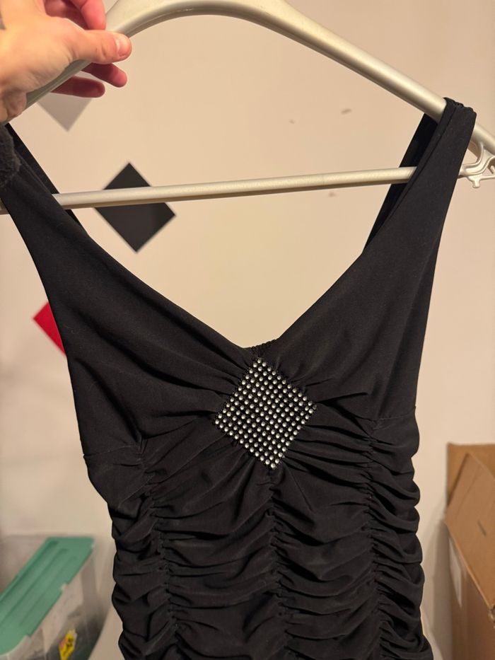 Robe noir - photo numéro 2