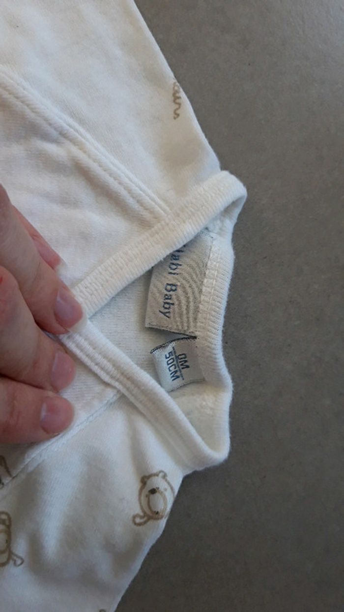 Lot deux bodys naissance - photo numéro 6