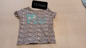 T shirt 12 mois