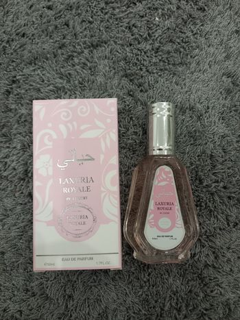 Parfum Dubai rose claire neuf (50mL)