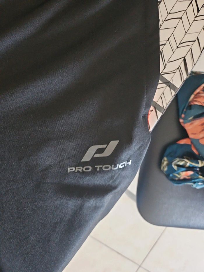Jogging marque Pro touch - photo numéro 3