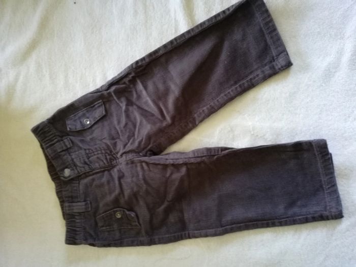 Pantalon velours marron grain de blé 18 mois