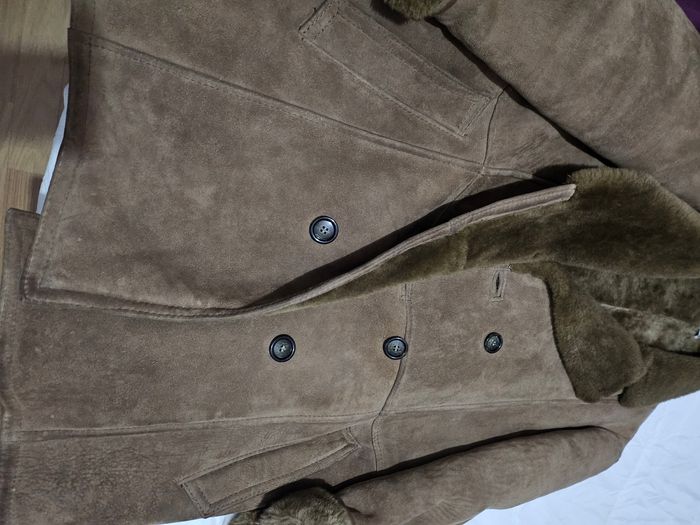 Manteau homme en mouton retourner taille 46.48  marque O'NED - photo numéro 3