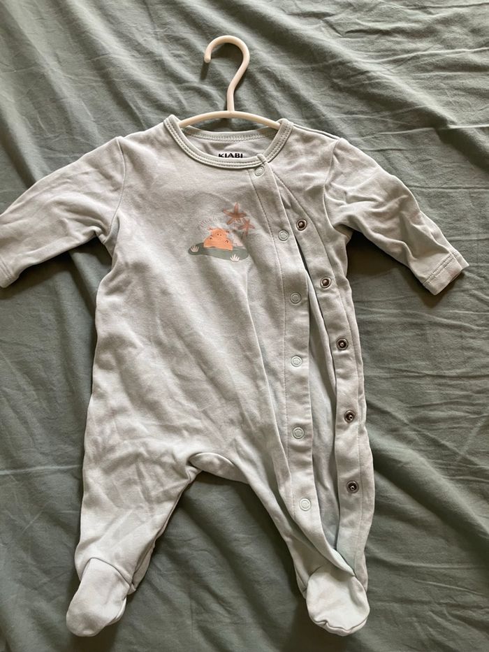 Lot pyjama 1 mois - photo numéro 2