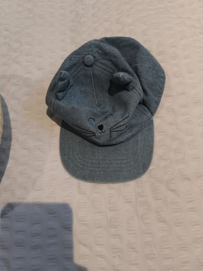 Lot de chapeau et casquettes - photo numéro 4