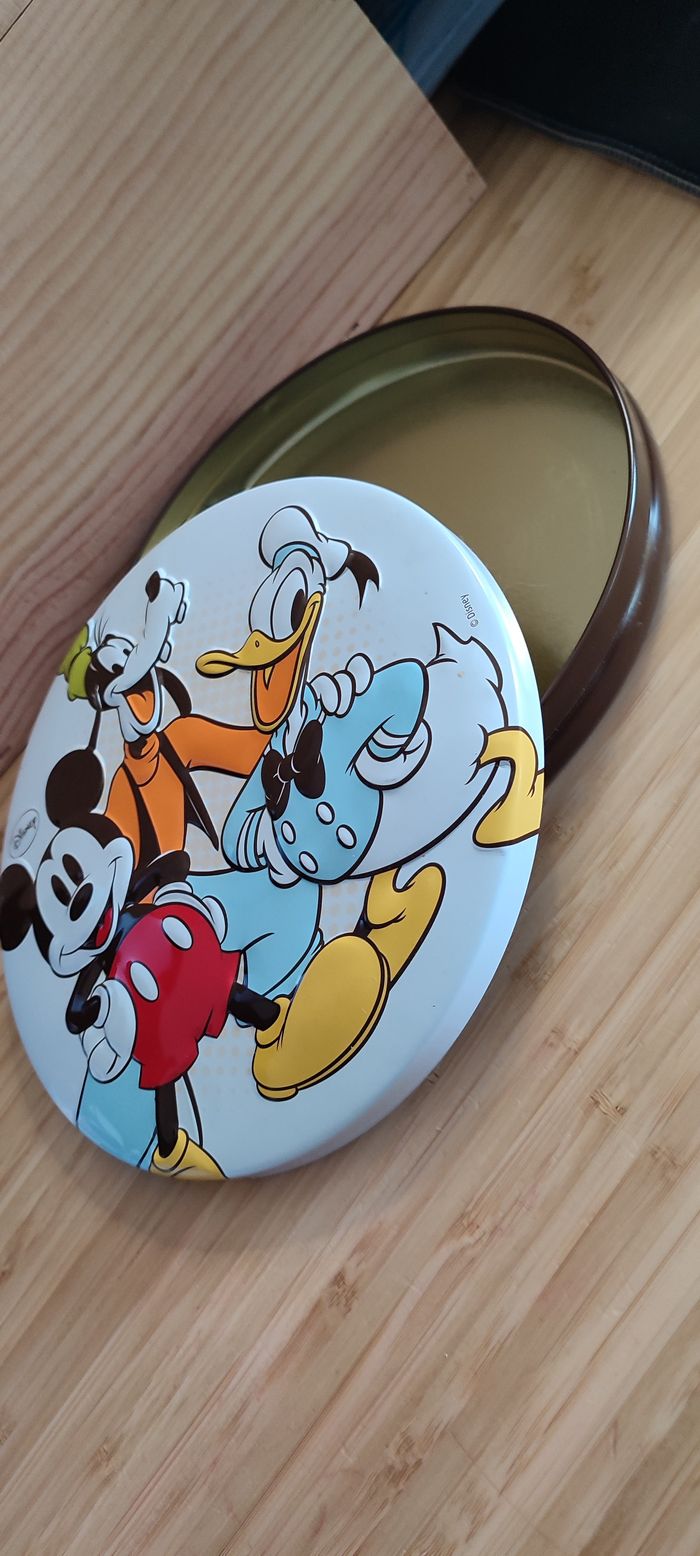 Boîte Disney ronde - photo numéro 2