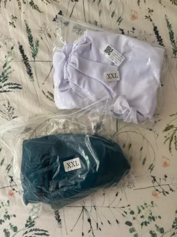 Lot de 2 bas de maillots de bains XXL