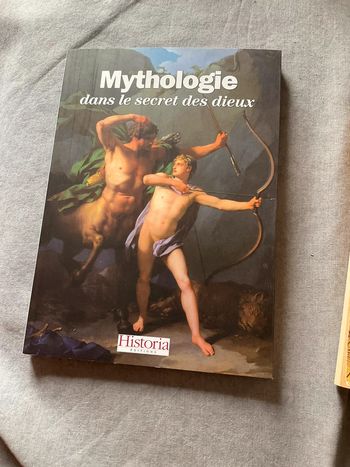 #Mythologie dans le secret des dieux Historia Éditions
