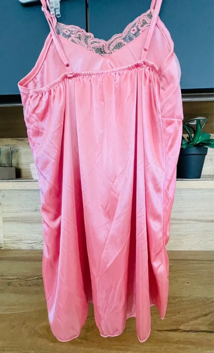 Pyjama déshabillé 3 pièces satiné rose - photo numéro 3