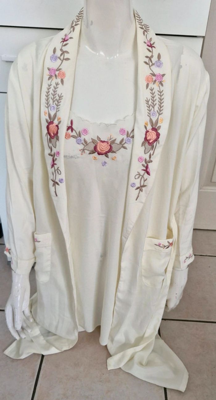 Ensemble lingerie nuisette et son kimono en soie Vintage Beebs