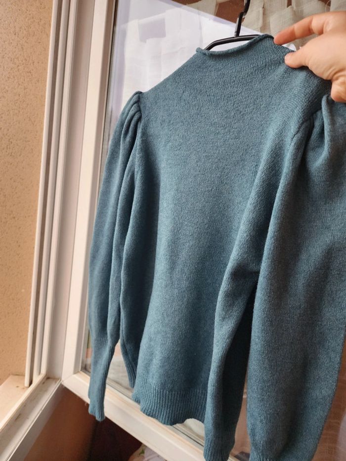 Pull avec petit col bleu T.38/M - photo numéro 6