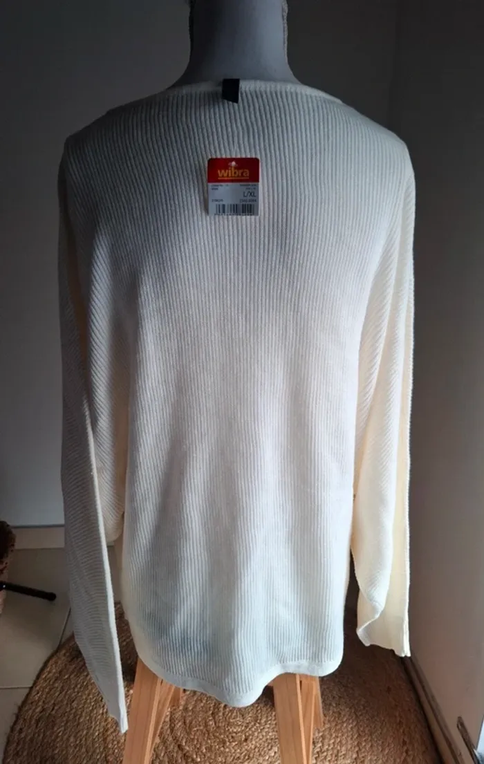 Pull mi saison 🩷 - photo numéro 3