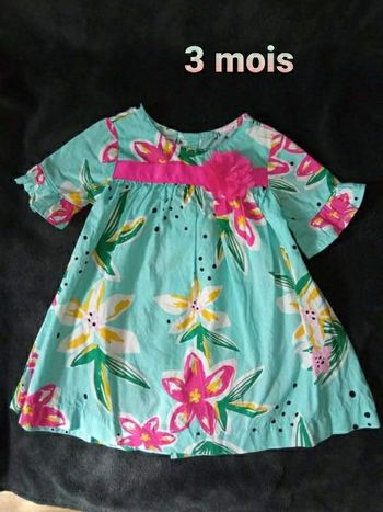 Robe coloré 3 mois