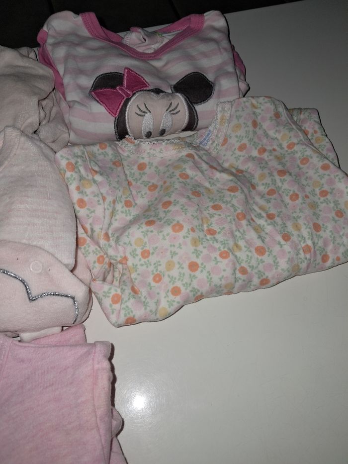 Lot de pyjama bébé 6 mois fille - photo numéro 5