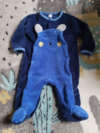 Lot de vêtement et pyjama 6mois
