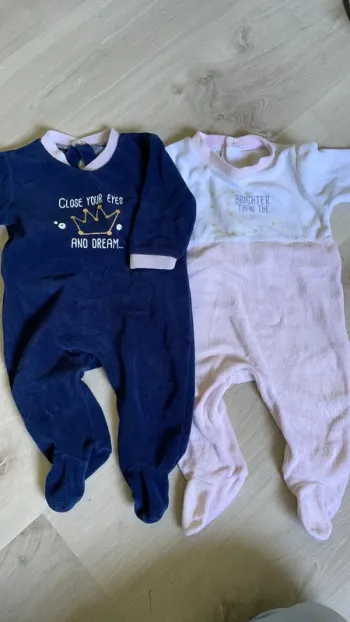 Lot 2 pyjamas 6 mois