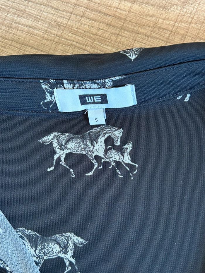 Robe noire et blanche imprimée mi longue WE taille S jamais portée - photo numéro 14